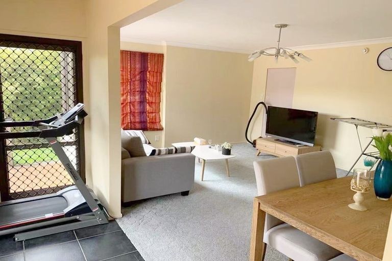 Photo of property in 23 Mountbatten Avenue, Hillcrest, Auckland, 0627