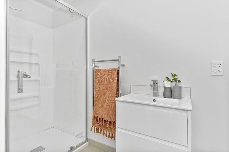 Photo of property in 1/18 Pickering Crescent, Chedworth, Hamilton, 3210