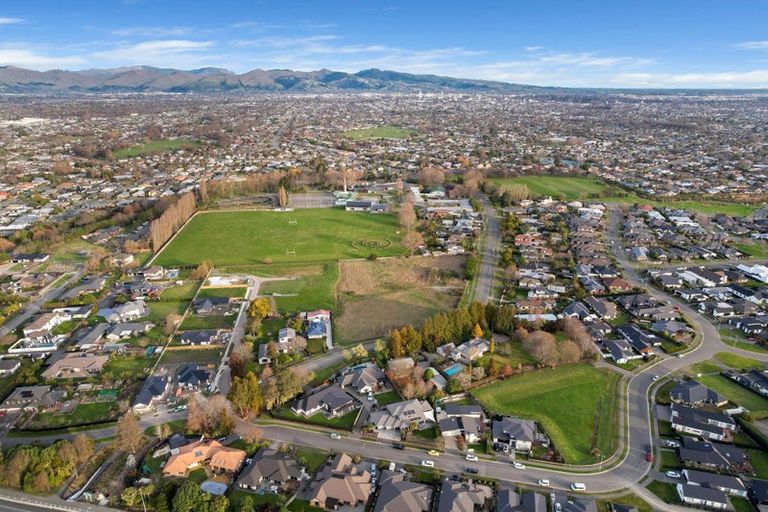 Photo of property in 4 Gulati Lane, Mairehau, 8052