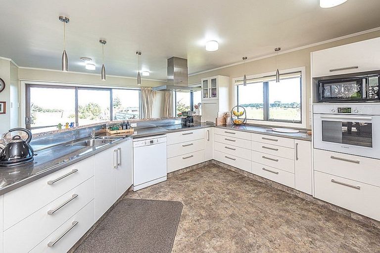 Photo of property in 1669 State Highway 3, Pakaraka, Whanganui, 4574