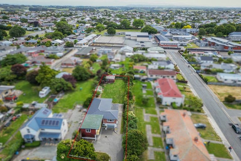 Photo of property in 37 Craigie Avenue, Parkside, Timaru, 7910
