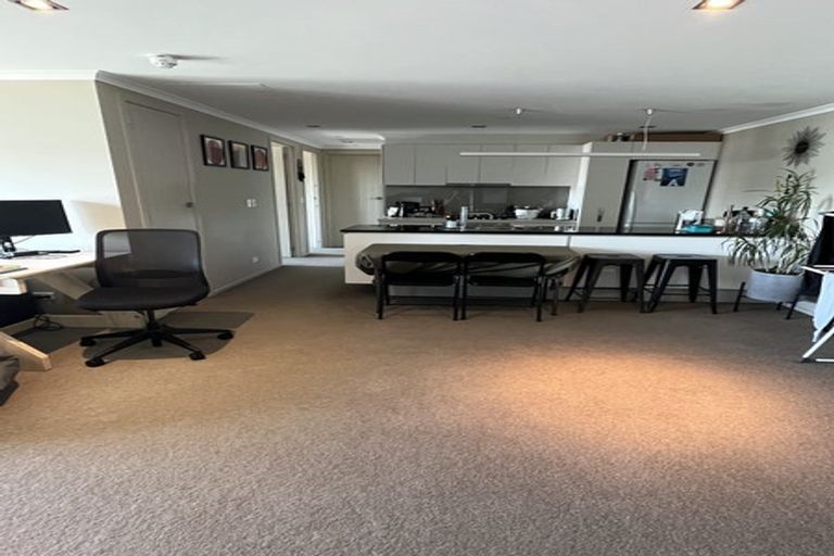 Photo of property in Bellagio Apartments, 10d/39 Taranaki Street, Te Aro, Wellington, 6011