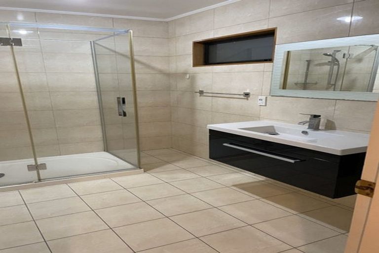 Photo of property in 38a Kaikoura Street, Maupuia, Wellington, 6022