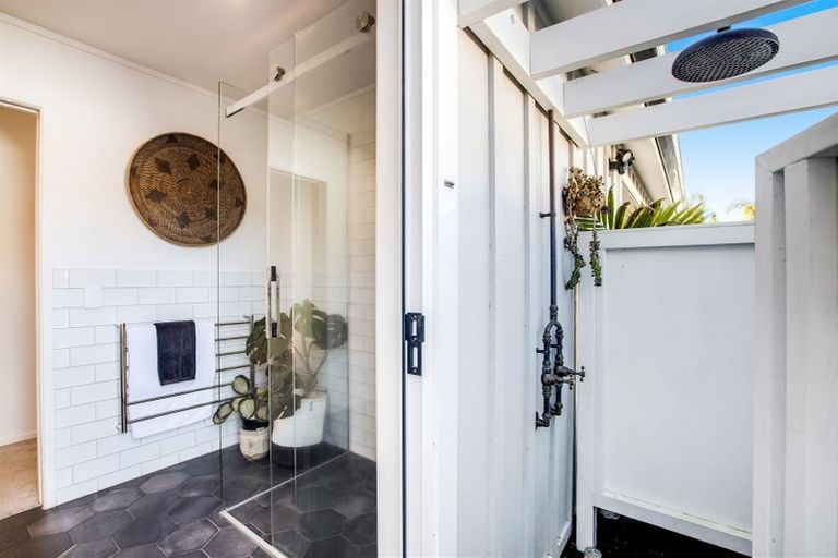 Photo of property in 24 Brodie Lane, Pauanui, Hikuai, 3579