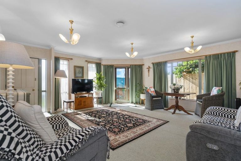 Photo of property in 1392a Cameron Road, Greerton, Tauranga, 3112