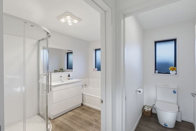 Photo of property in 1 Appleton Place, Woodend, 7610