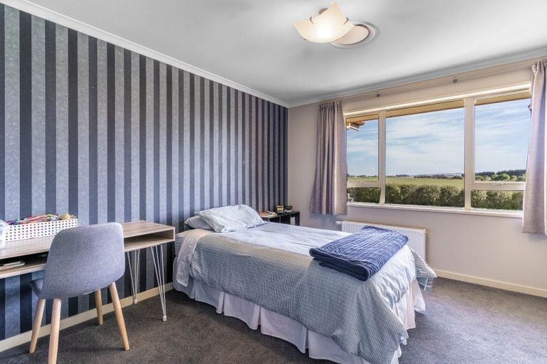 Photo of property in 331 Makarewa-browns Road, Lochiel, Winton, 9781