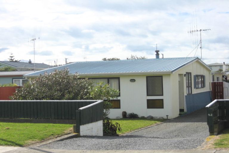 Photo of property in 52 Rua Avenue, Waitarere Beach, Levin, 5510