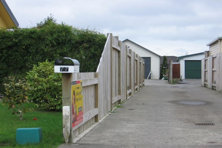 Photo of property in 77 Roberts Line, Kelvin Grove, Palmerston North, 4414
