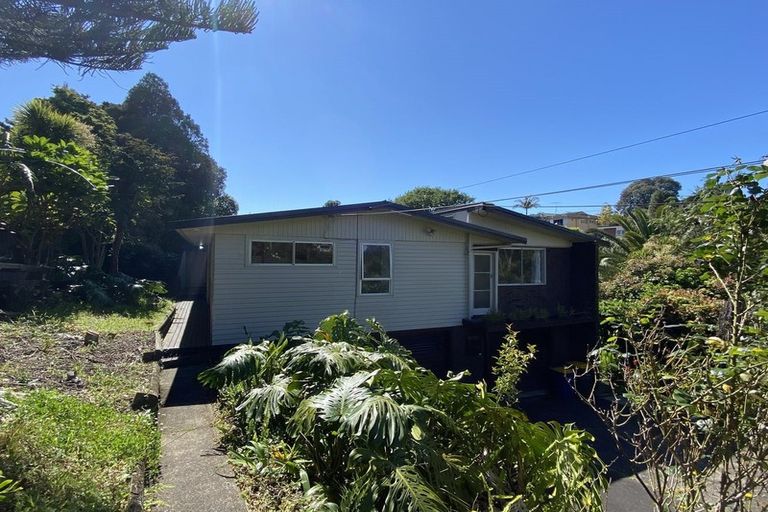 Photo of property in 22 Korotaha Terrace, Rothesay Bay, Auckland, 0630