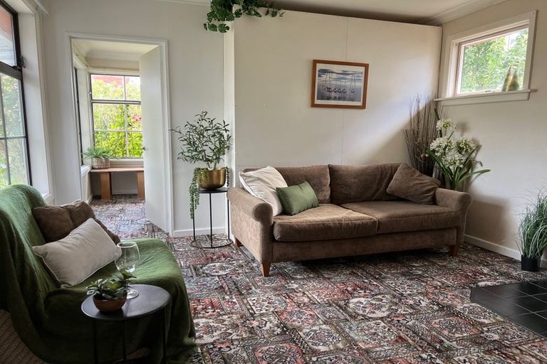 Photo of property in 16 Bradshaw Terrace, Riccarton, Christchurch, 8011