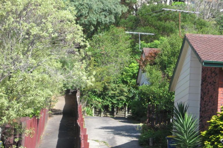 Photo of property in 1/33 Palliser Lane, Browns Bay, Auckland, 0630