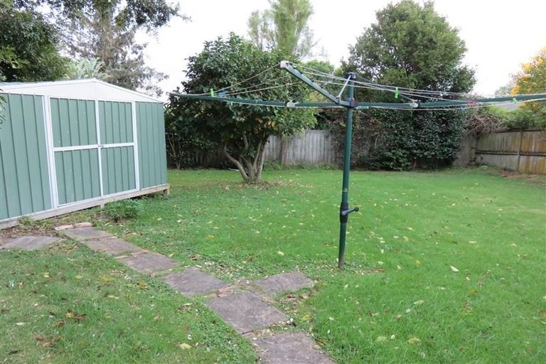 Photo of property in 110 Mcleod Road, Te Atatu South, Auckland, 0610