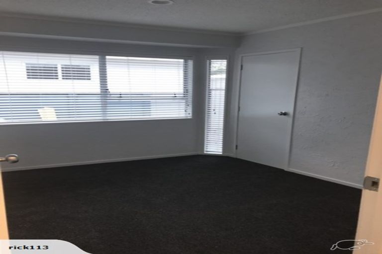 Photo of property in 1/57 Hattaway Avenue, Bucklands Beach, Auckland, 2012
