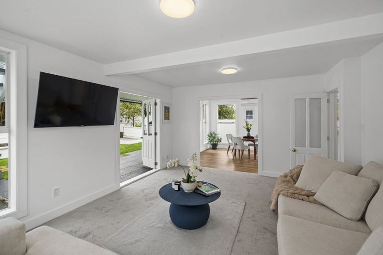 Photo of property in 2/14 Wakatu Avenue, Moncks Bay, Christchurch, 8081