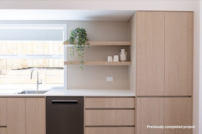 Photo of property in 16 Mooring Way, One Tree Point, 0118