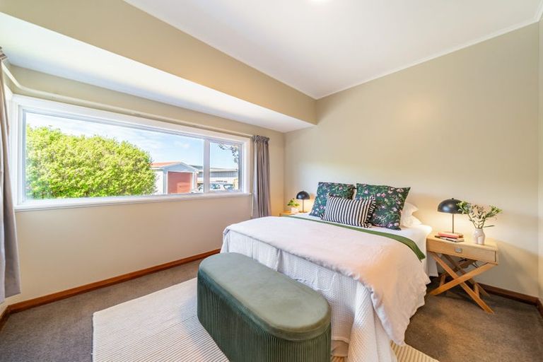 Photo of property in 140 Homebush Road, Khandallah, Wellington, 6035