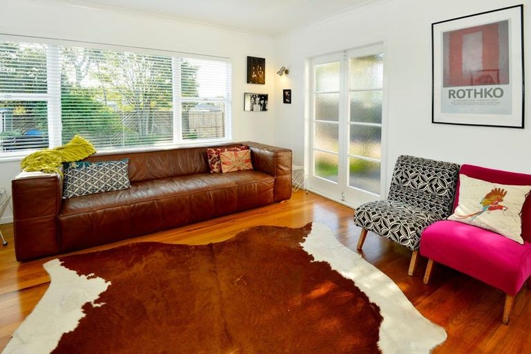 Photo of property in 36 Dakota Avenue, Beach Haven, Auckland, 0626