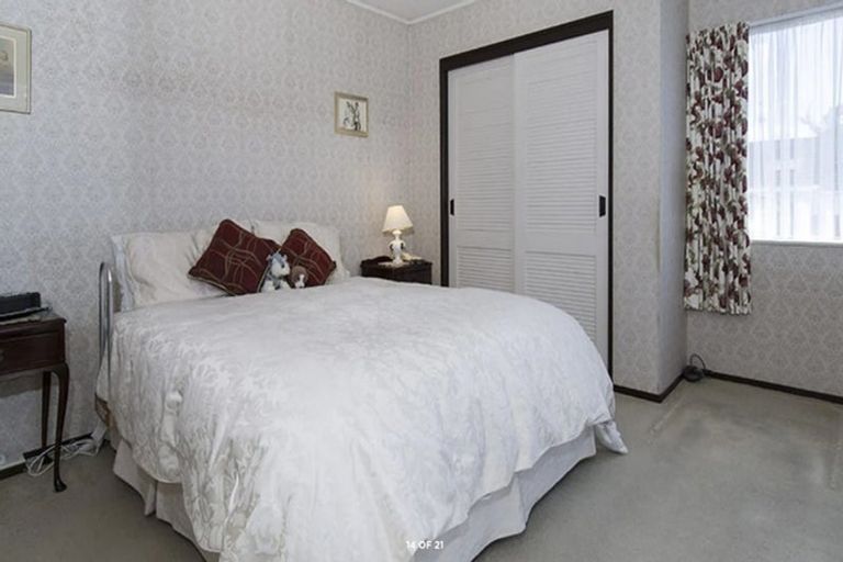 Photo of property in 147 Prince Regent Drive, Farm Cove, Auckland, 2012