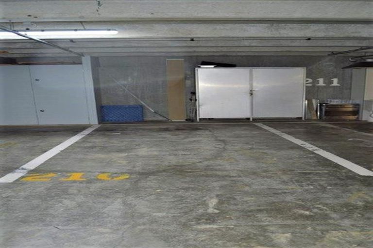 Photo of property in Atlas Apartments, 25/49 Maunganui Road, Mount Maunganui, 3116