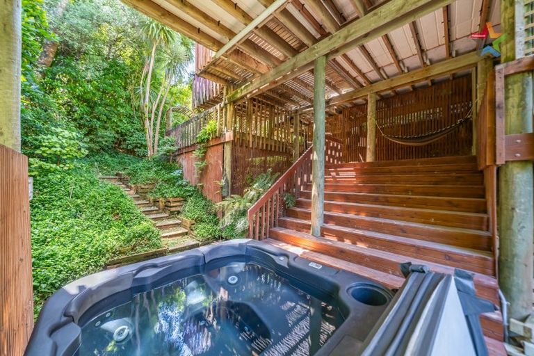 Photo of property in 25b City View Grove, Harbour View, Lower Hutt, 5010