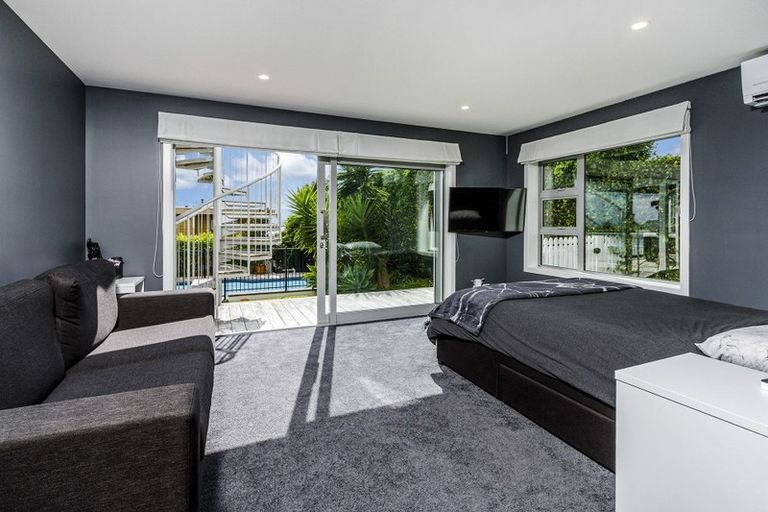 Photo of property in 38 Seacliffe Avenue, Belmont, Auckland, 0622