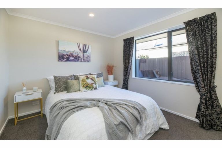 Photo of property in 106 Bassett Street, Burwood, Christchurch, 8083