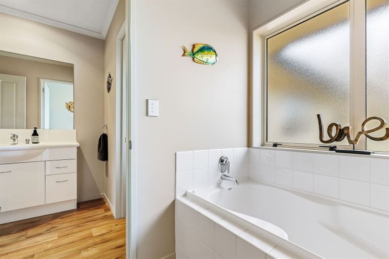 Photo of property in 43 Loburn Terrace Road, Loburn, 7472