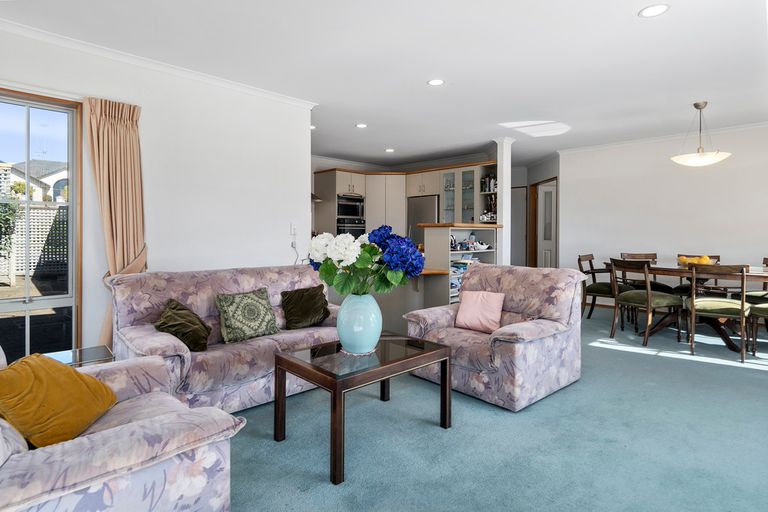 Photo of property in 6 Hadleigh Place, Bethlehem, Tauranga, 3110