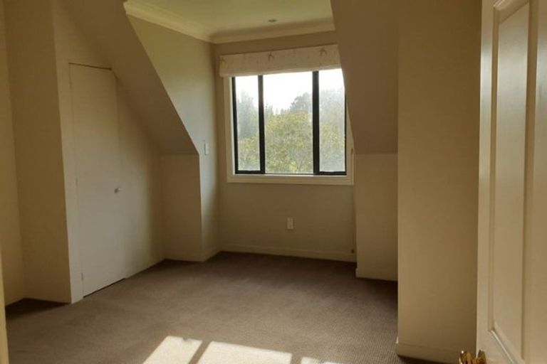 Photo of property in 165 Pine Valley Road, Dairy Flat, Silverdale, 0992