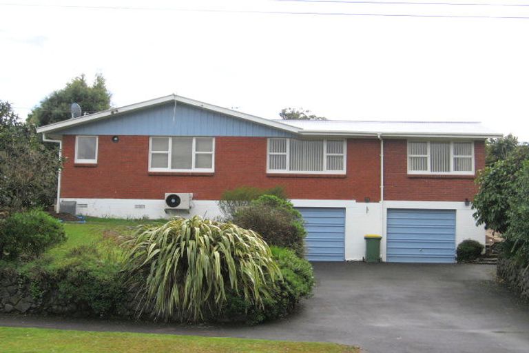 Photo of property in 35 Acacia Crescent, Glenview, Hamilton, 3206