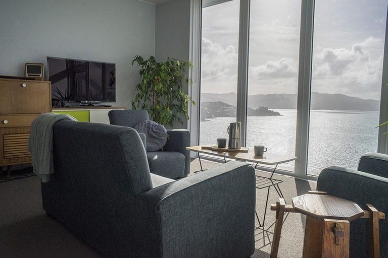Photo of property in 23uc2 Rangitane Street, Maupuia, Wellington, 6022