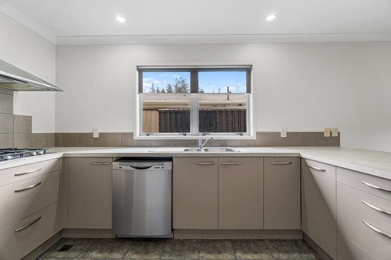 Photo of property in 15a Charlemont Street, Whitiora, Hamilton, 3200