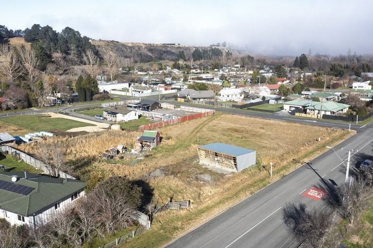 Photo of property in 12 Leslie Street, Waiau, 7332