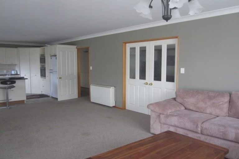 Photo of property in 10 Faith Place, West Melton, Christchurch, 7675