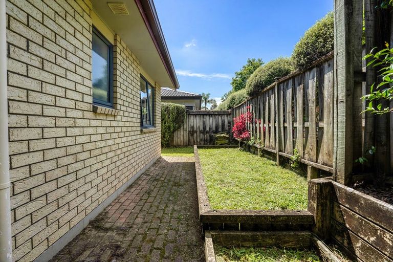 Photo of property in 13 Kristin Lane, Albany, Auckland, 0632