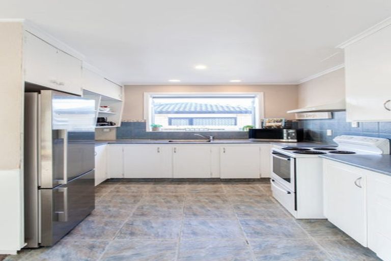 Photo of property in 118 Gloucester Road, Manurewa, Auckland, 2102