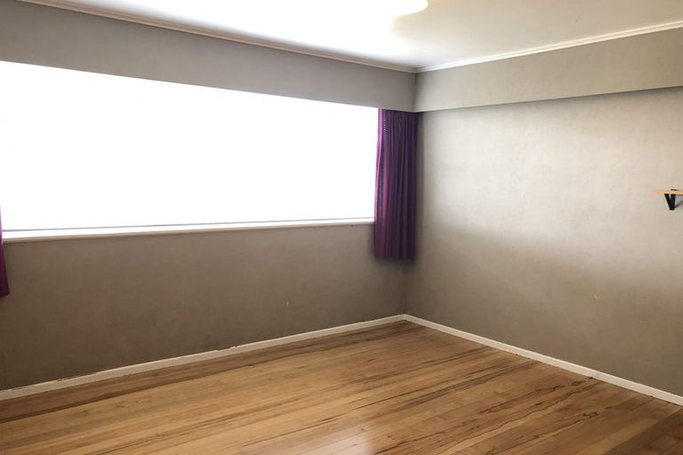 Photo of property in 39 Mason Street, New Lynn, Auckland, 0600