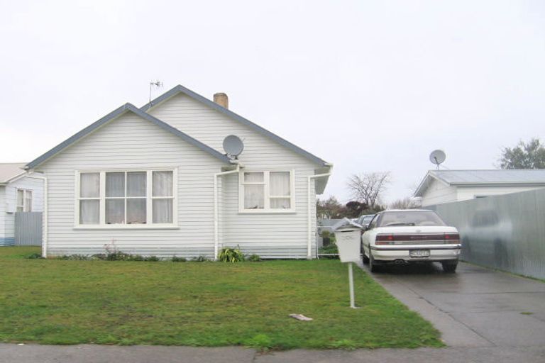 Photo of property in 306 Ruru Place, Camberley, Hastings, 4120