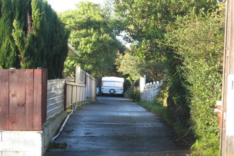 Photo of property in 1/19 Tampin Road, Hillpark, Auckland, 2102