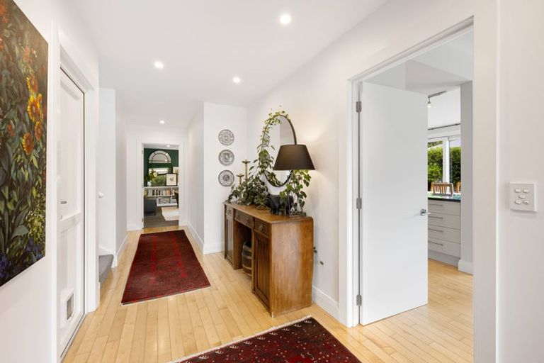 Photo of property in 11 Lloyd Street, Strowan, Christchurch, 8052