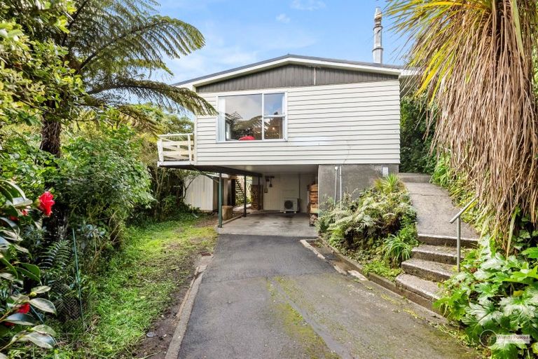 Photo of property in 3d Maungaraki Road, Korokoro, Lower Hutt, 5012