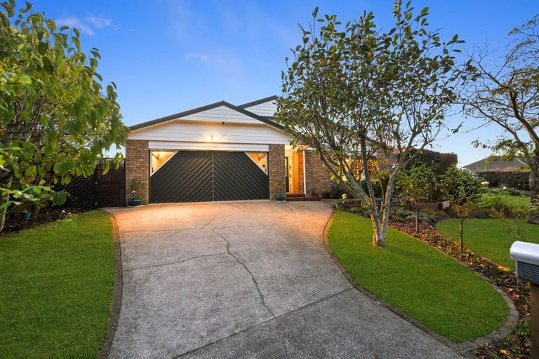 Photo of property in 16 Sunny Dale, Western Heights, Hamilton, 3200