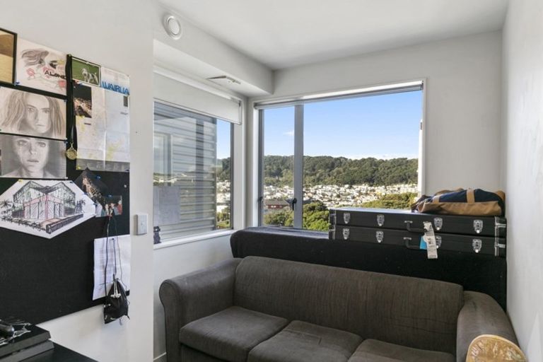 Photo of property in Cube Apartments, 8f/242 Taranaki Street, Mount Cook, Wellington, 6011