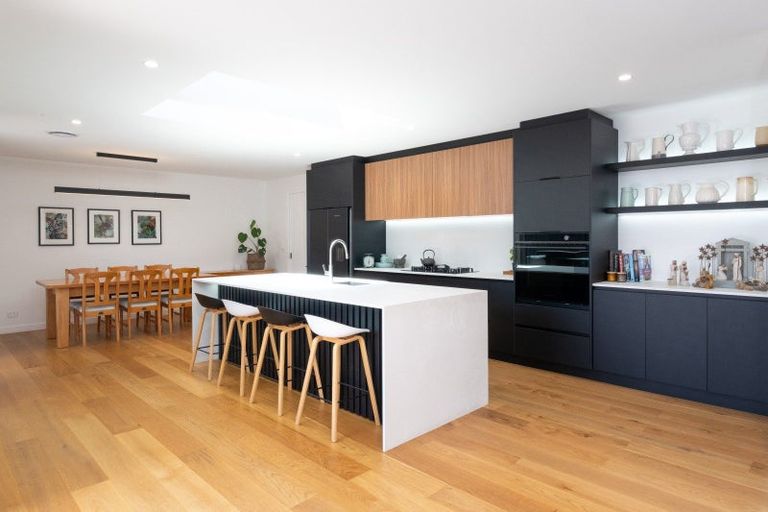 Photo of property in 7 Rangataiki Place, Awatoto, Napier, 4110