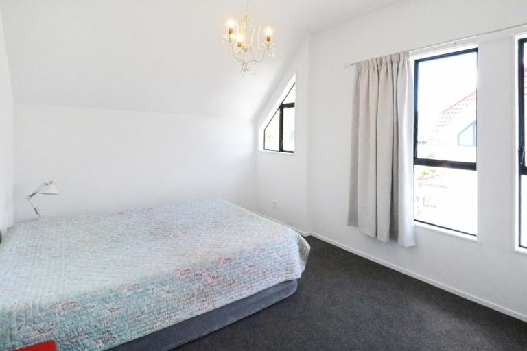 Photo of property in 8/72 Waiwhetu Road, Waiwhetu, Lower Hutt, 5010