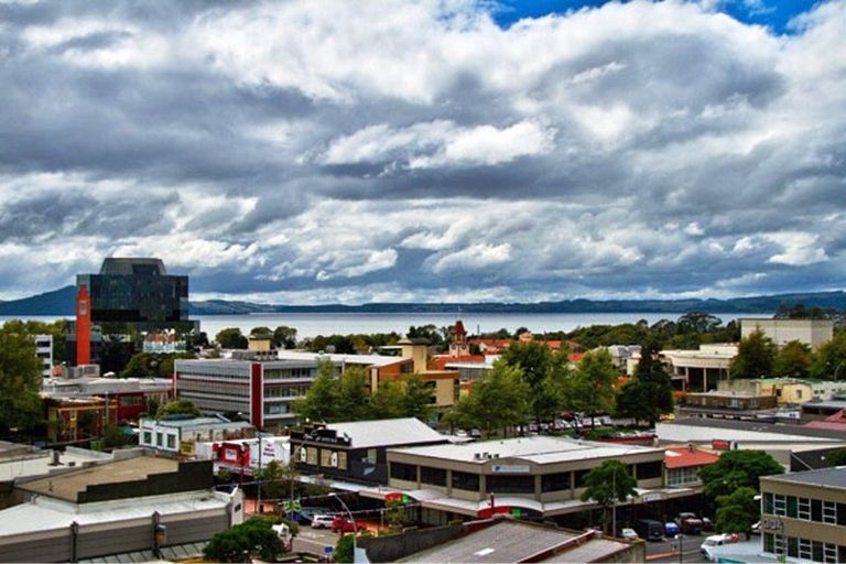 Photo of property in 1193 Hinemoa Street, Rotorua, 3010