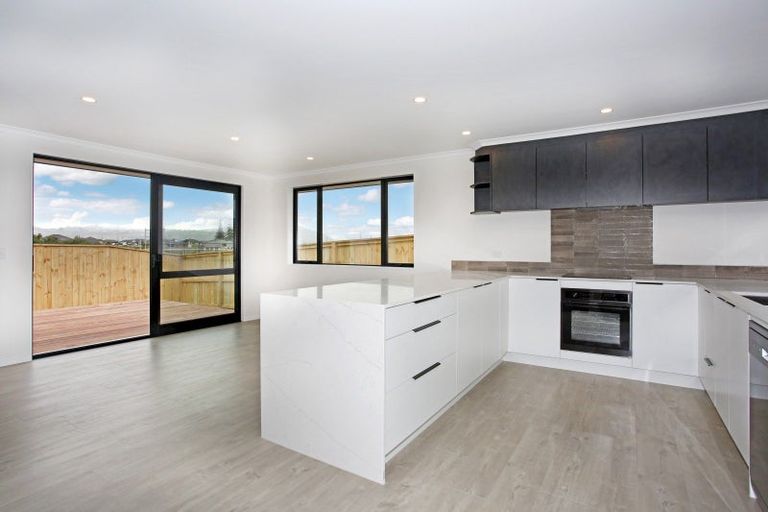 Photo of property in 1 Vintner Lane, Pokeno, 2402