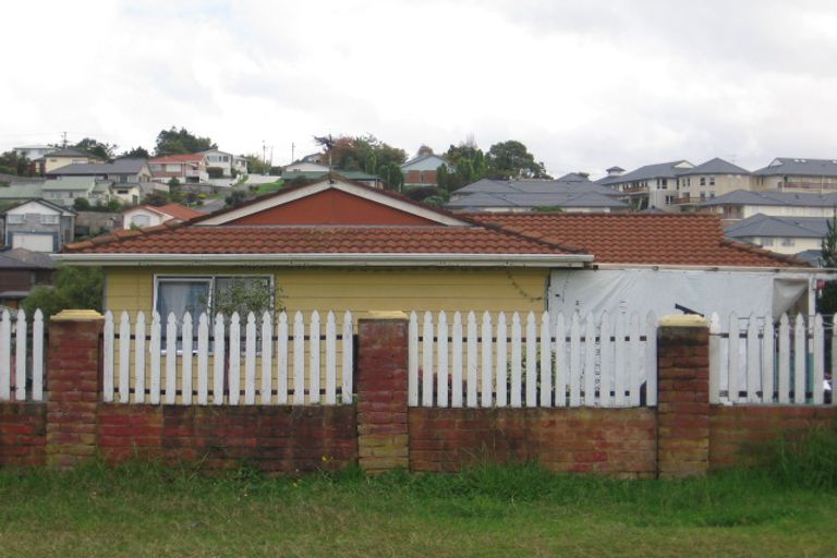 Photo of property in 79 Brunner Road, Glen Eden, Auckland, 0602