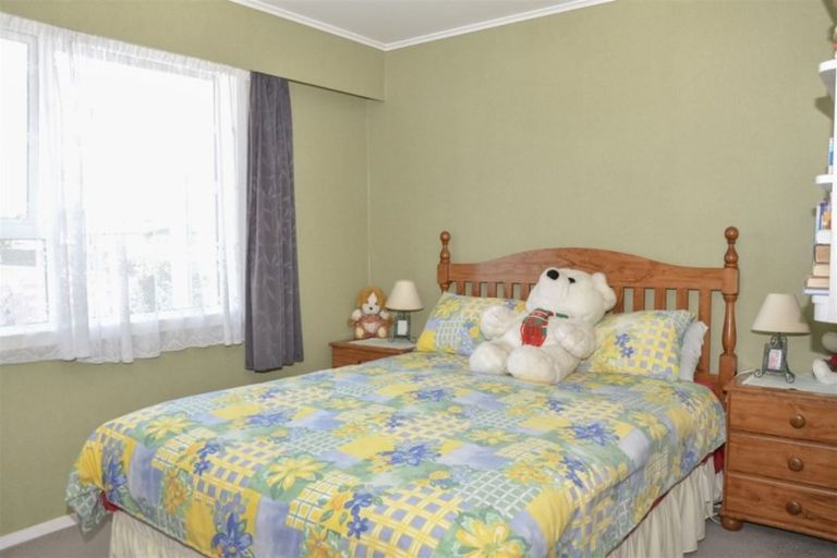 Photo of property in 75 Edinburgh Crescent, Waikiwi, Invercargill, 9810